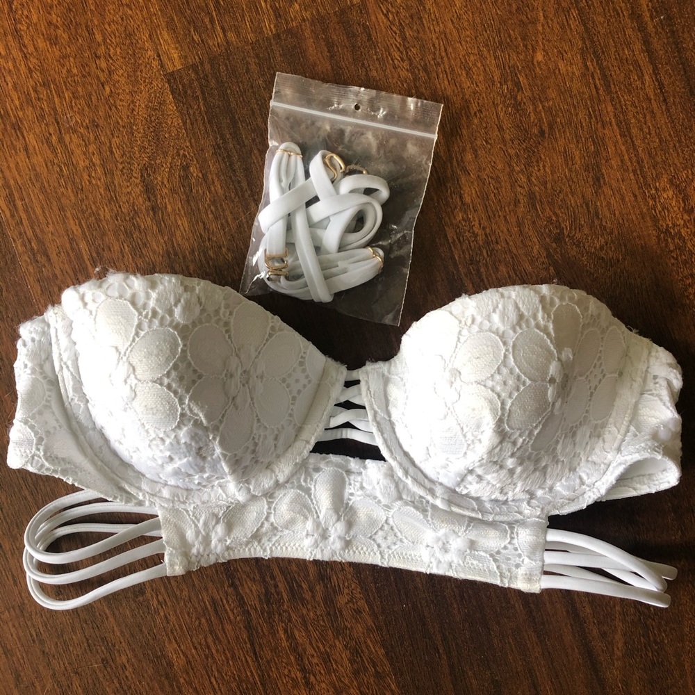 Lightly worn Victoria’s Secret Bathing Suit Top